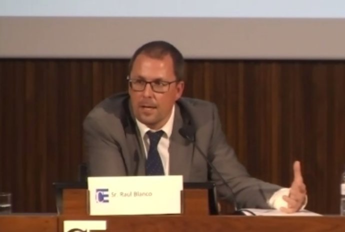 Archivo - Raül Blanco, en imagen de archivo durante una conferencia en su etapa de secretario general de Industria