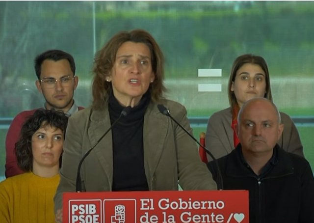 La vicepresidenta tercera del Gobierno de España y ministra para la Transición Ecológica y el Reto Demográfico, Teresa Ribera, en Palma