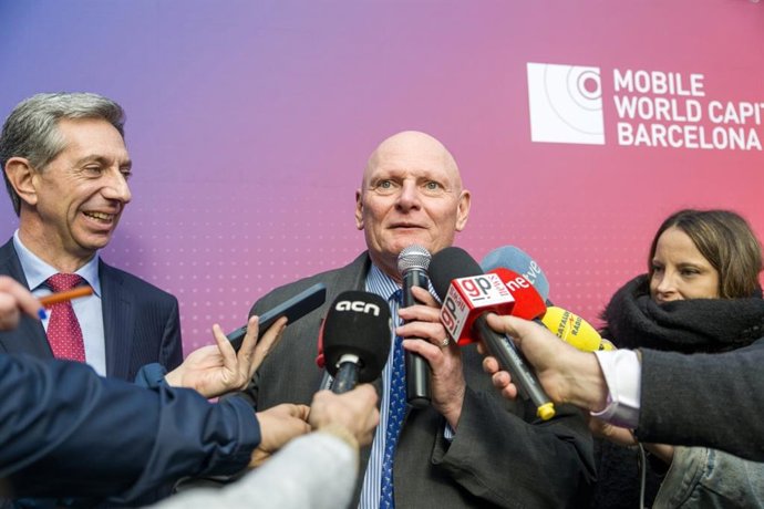 El ceo de GSMA, John Hoffman, y el ceo de MWCapital, Francesc Fajula, este domingo en el Mobile Lunch