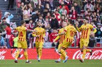 El Girona asalta San Mamés y el Celta confirma su recuperación ante el Valladolid