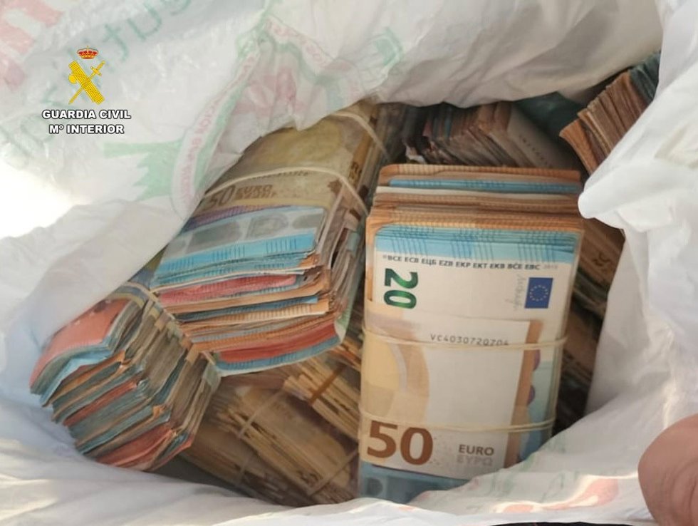 Dinero intervenido