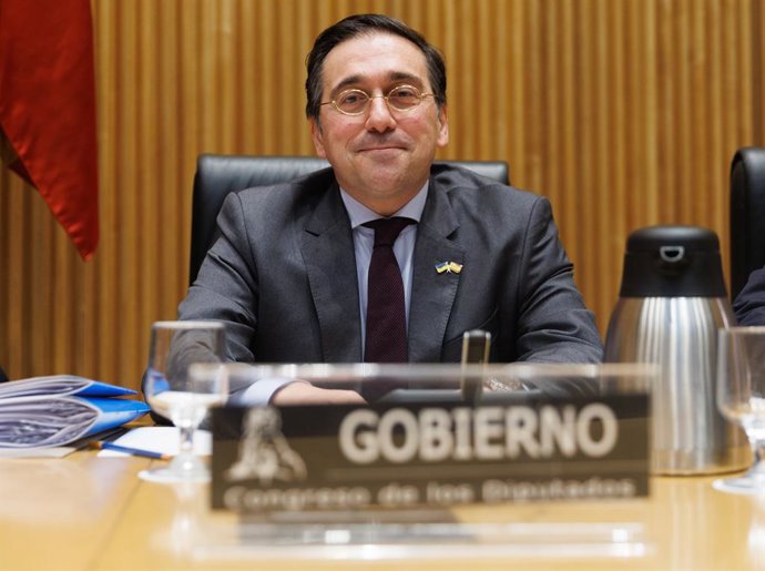 El  ministro de Asuntos Exteriores, Unión Europea y Cooperación, José Manuel Albares, durante la Comisión de Asuntos Económicos y Transformación Digital, a 21 de febrero de 2023, en Madrid (España). Albares comparece a petición propia para informar sobr