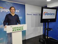 El PP-A defiende "el andalucismo inclusivo, integrador y de progreso que pertenece a todos"