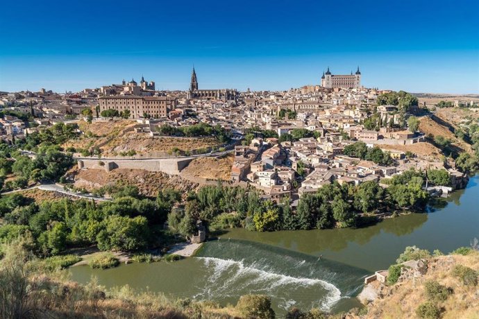 Archivo - Panorámica de Toledo