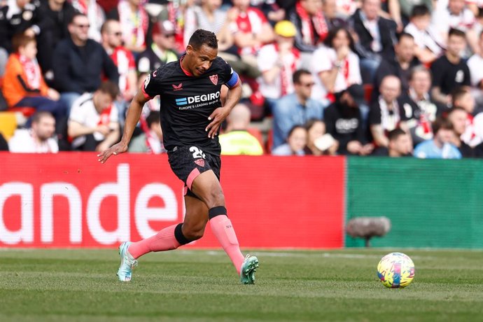 Fernando Reges of Sevilla FC in action during the spanish league, La Liga Santander, football match played between Rayo Vallecano and Sevilla FC at Estadio de Vallecas on February 19, 2023, in Madrid, Spain.