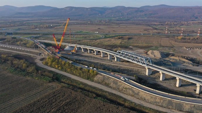 Corredor Ferroviario Panaeuropeo IV Gurasada - Simeria (Rumania).
