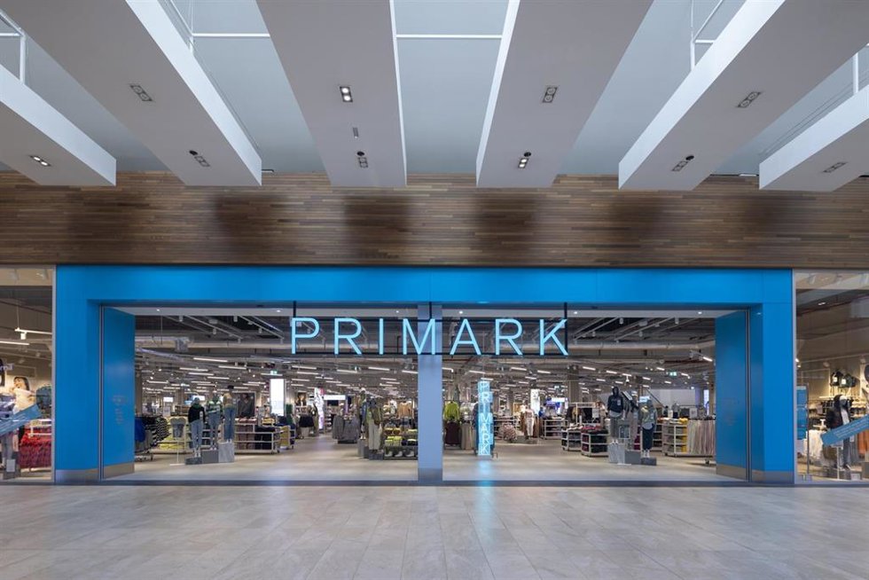 Archivo - Primark abre su primera tienda en San Sebastián, tras una inversión de 8,5 millones de euros