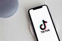 La Administración Biden da 30 días para prohibir TikTok en dispositivos gubernamentales