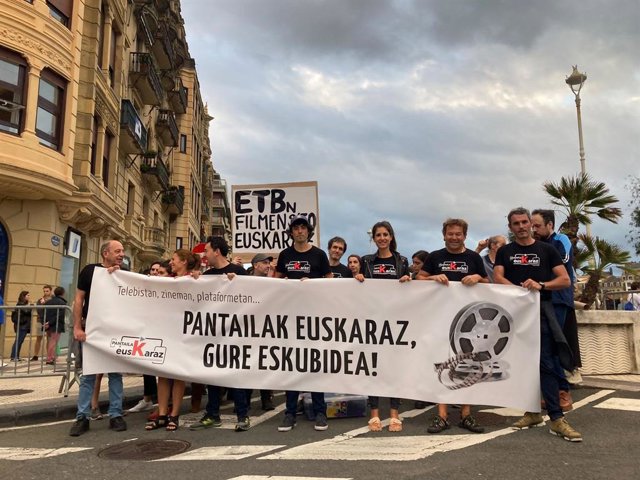 Pantailak Euskaraz-en manifestazio bat