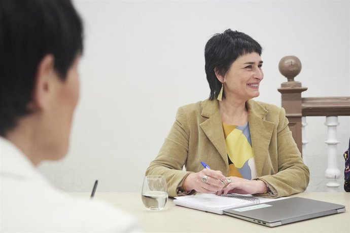 La cabeza de lista de EH Bildu al Parlamento de Navarra en las próximas elecciones forales, Laura Aznal.