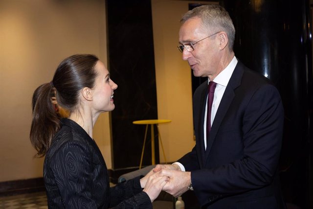 Reunión entre la primera ministra de Finlandia, Sanna Marin, y el secretario general de la OTAN, Jens Stoltenberg