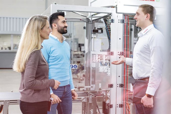 ROVEMA Customized Experience, Key Visual, Event at Rovema Headquarters in Fernwald, Coffee, Sustainable packaging of coffee, Sustainability, Photographer Snke Schmidt