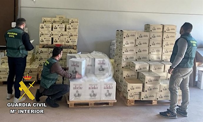 Np Y Foto Guardia Civil