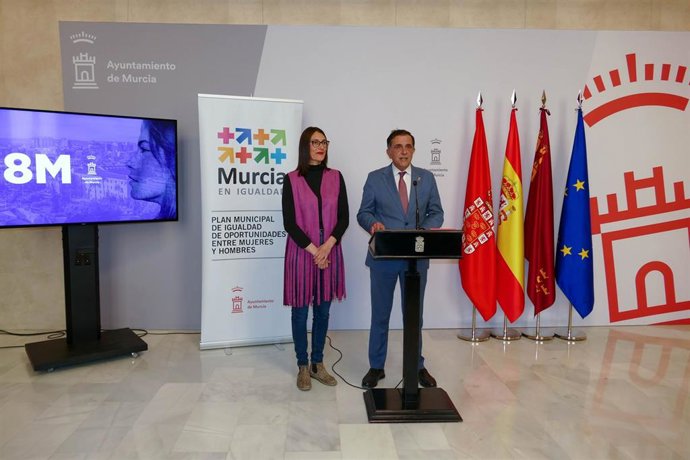 Presentación de las actividades conmemorativas del 40 aniversario de la constitución de los Centros de la Mujer