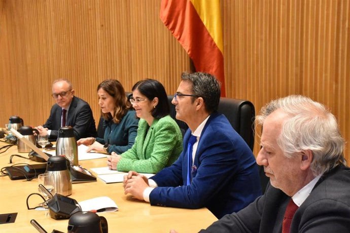 La ministra de Sanidad, Carolina Darias, durante la presentación en el Congreso del proyecto 'Únicas', una red de 25 hospitales españoles para mejorar la atención de los niños con enfermedades raras. En Madrid (España), a 28 de febrero de 2023.