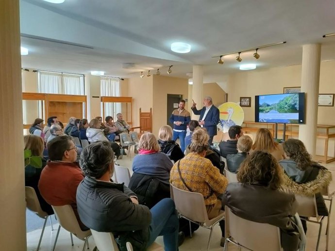 Reunión del presidente de la Diputación de Cáceres con responsables institucionales del Valle del Alagón para avanzar en el PSTD