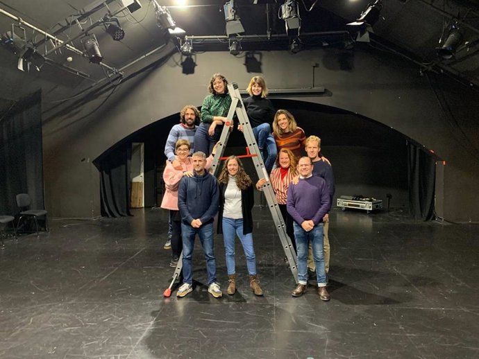 'Loquis', De Neus Nadal, Reflexiona Sobre La Maternidad En El Teatre Principal De Palma