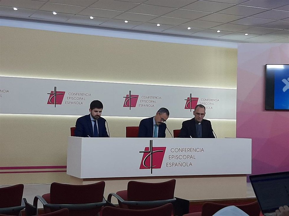Rueda de prensa de la CEE.