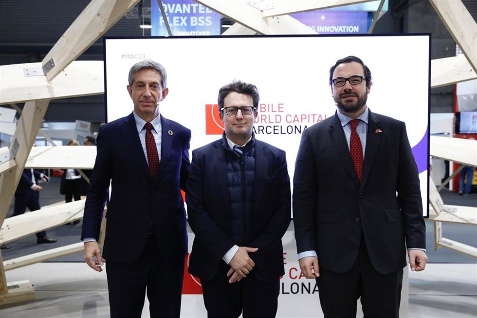 El ceo de MWCapital Francesc Fajula; el representante de la Comisión Europea en Barcelona Manuel Szapiro, y el director de Políticas Públicas y Relaciones Institucionales de Google Espanya, Miguel Escassi