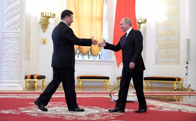 Archivo - Los presidentes de China y Rusia, Xi Jinping y Vladimir Putin, respectivamente