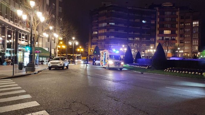 Imagen del accidente en Oviedo.