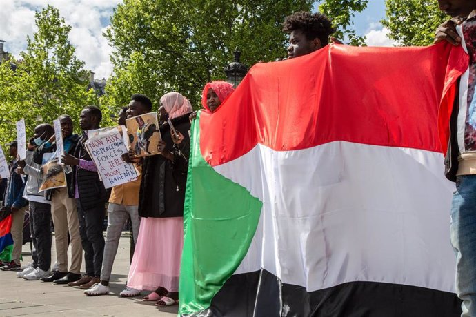 Archivo - Protestantes sudaneses (ARCHIVO)