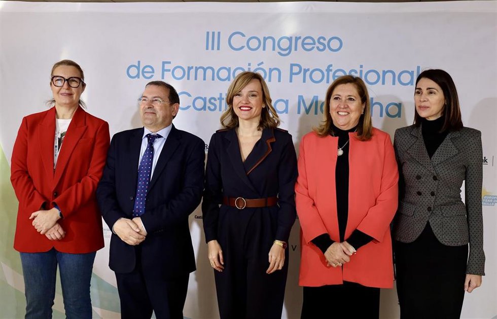 La Ministra De Educación Y Formación Profesional, Pilar Alegría, En La Inauguración Del III Congreso De Formación Profesional De Castilla-La Mancha, Celebrado En El Auditorio Pedro Almodóvar De Puertollano.