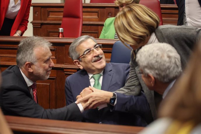 El presidente de Canarias, Ángel Víctor Torres, junto a socios de Gobierno del Pacto de las Flores