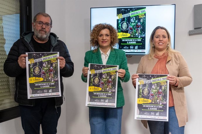 Presentación de la BTT Desafío Andévalo 2bikes en la Diputación de Huelva. 