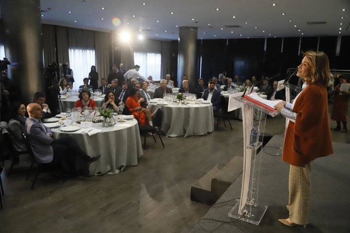 La ministra de Transportes, Movilidad y Agenda Urbana, Raquel Sánchez, en el encuentro informativo.