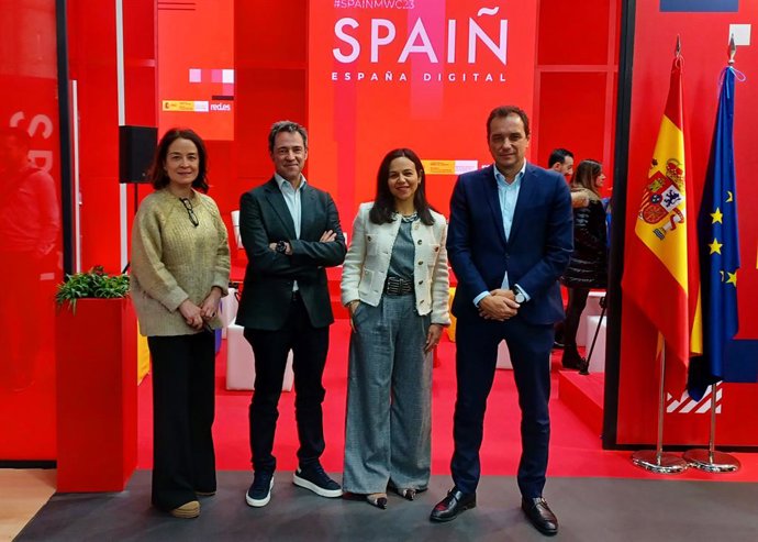 Moment de la presentació de Sidesat