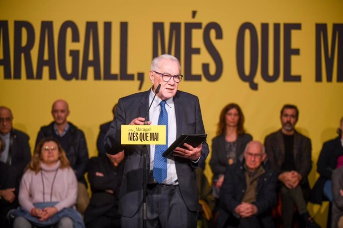 El candidato de ERC a la alcaldía de Barcelona, Ernest Maragall, durante su intervención en el acto de apoyo a su candidatura.