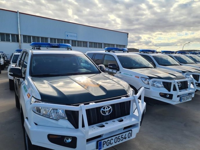 Archivo - Vehículos de la Guardia Civil.