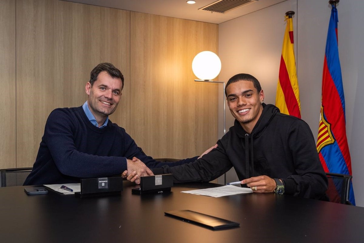 El Barça ficha a Joao Mendes, hijo de Ronaldinho, para el Juvenil