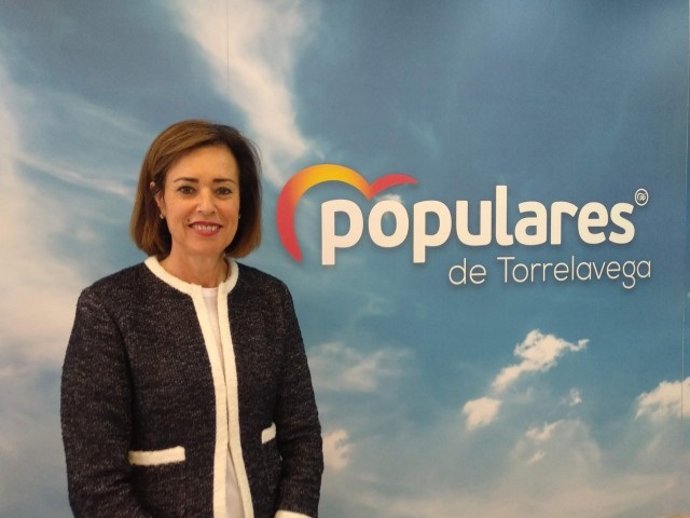 Archivo - La candidata del PP a la Alcaldía de Torrelavega, Marta Fernández Teijeiro.- Archivo