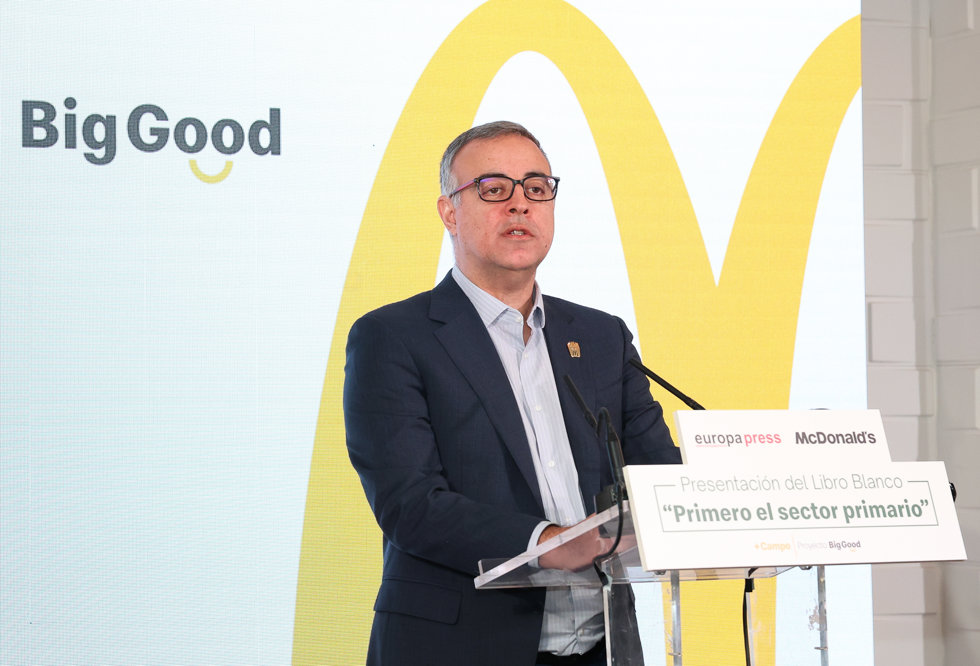 El presidente de McDonalds España, Luis Quintiliano, interviene durante un encuentro informativo organizado por Europa Press y McDonalds, en el espacio Zénit 'The Venue', a 2 de marzo de 2023, en Madrid (España).
