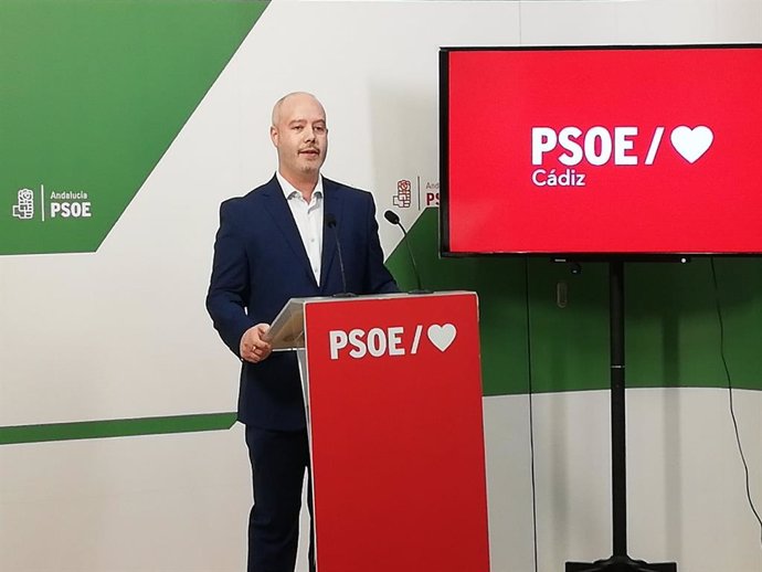Archivo - El diputado del PSOE por Cádiz José Ramón Ortega