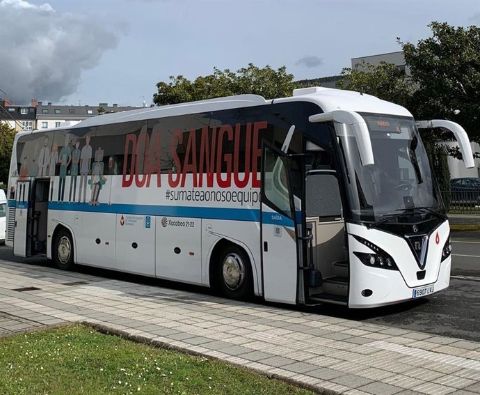 Unidad móvil de la Axencia de Doazón de Órganos e Sangue (ADOS)