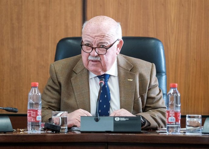 El presidente del Parlamento de Andalucía, Jesús Aguirre, este jueves durante la Junta de Portavoces.