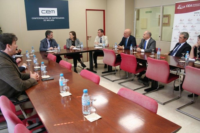 El Vicesecretario De Málaga Productiva Del PP, Carlos Conde, Participa En Una Reunión Con Representantes De La CEM