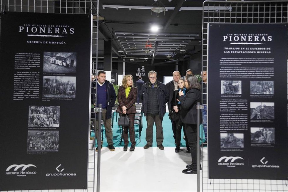 Inauguración de la muestra 'Pioneras, las mujeres del carbón'