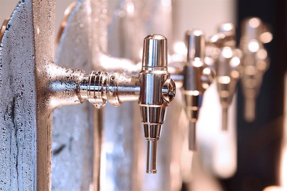 Archivo - El Grupo Celli ha adquirido el 70 % de Exclusivas JJL, una empresa dedicada a la fabricación de columnas de cerveza.