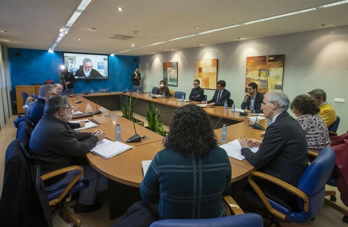 O vicepresidente primeiro da Xunta, Francisco Conde, participa na reunión do Observatorio dá eólica mariña.