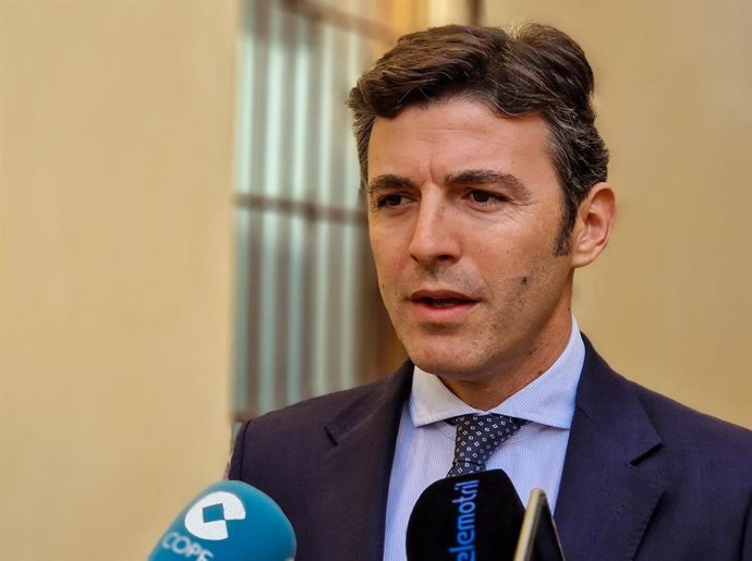 Archivo - El secretario general del PP de Granada, Jorge Saavedra, en imagen de archivo