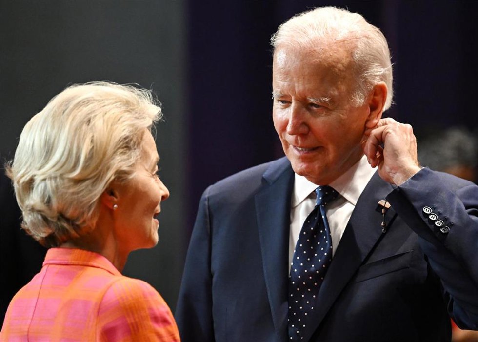 Archivo - La presidenta de la Comisión Europea, Ursula von der Leyen, y el presidente de Estados Unidos, Joe BIden