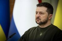 Zelenski promete una "respuesta militar y legal" tras el último ataque de Rusia contra Zaporiyia
