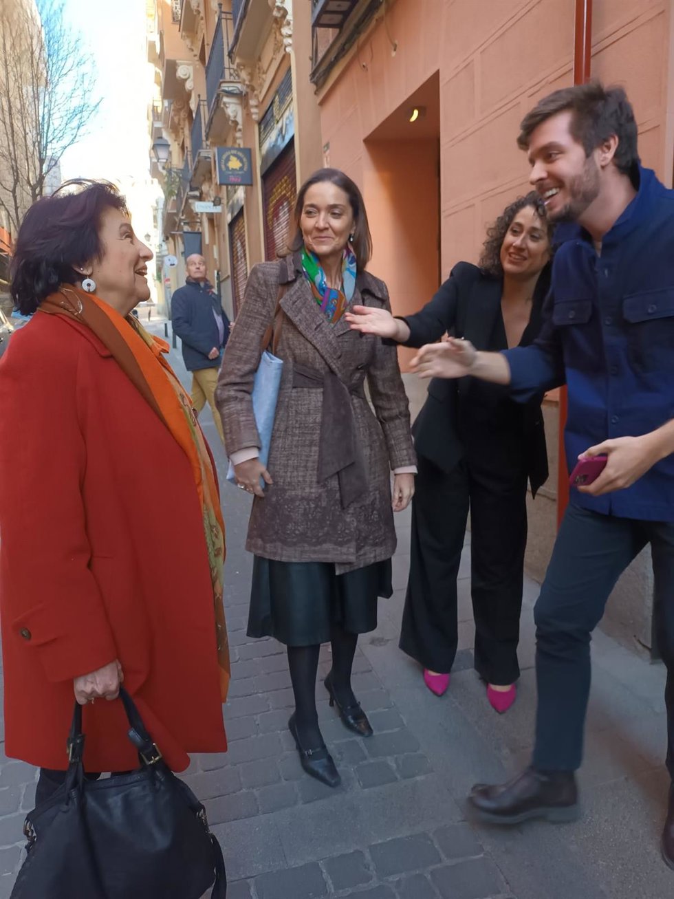 Archivo - La número 2 de la lista del PSOE al Ayuntamiento de Madrid, Soledad Murillo; la ministra de Industria, Turismo y Comercio, Reyes Maroto, también candidata del PSOE a la Alcaldía de Madrid; la número tres de la candidatura, Enma López