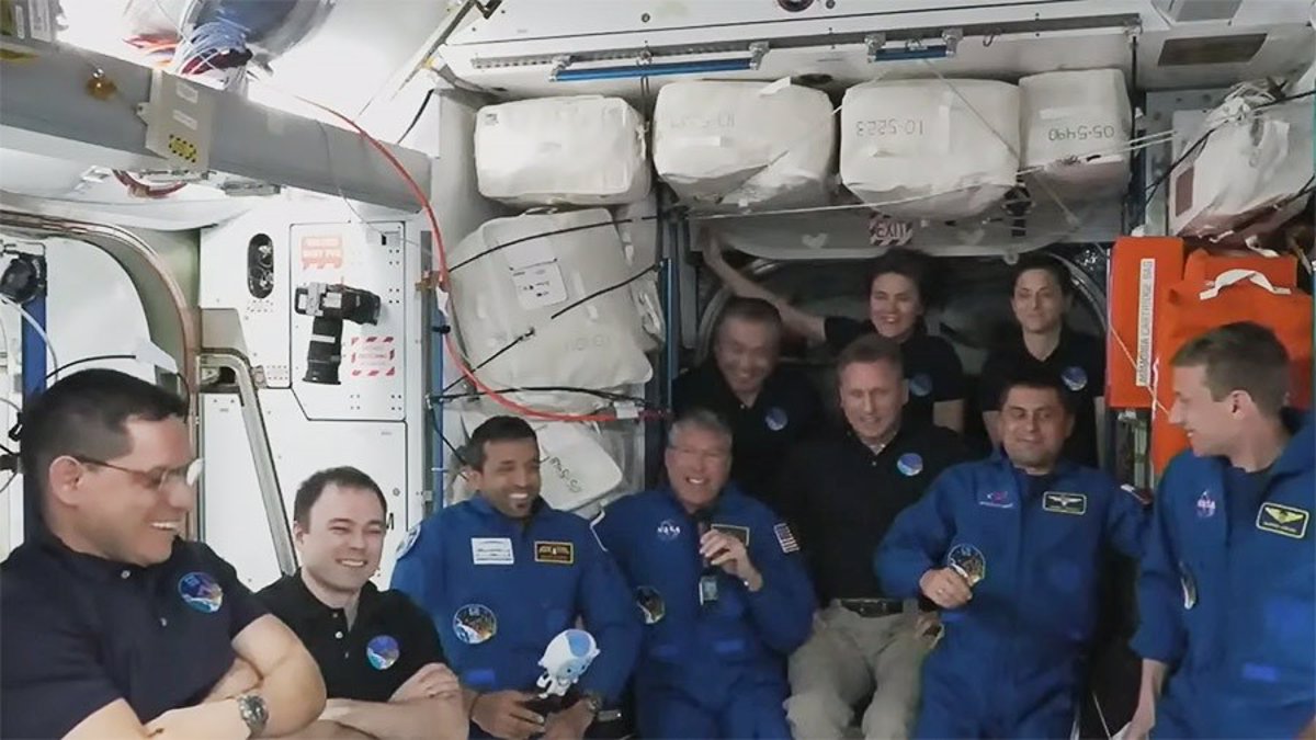 Four new crew members arrive at the space station