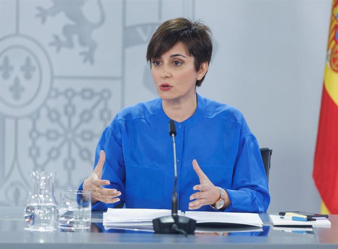 La ministra portavoz, Isabel Rodríguez, durante una rueda posterior a la reunión del Consejo de Ministros, en el Palacio de la Moncloa, a 7 de febrero de 2023, en Madrid (España).