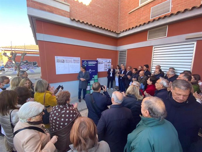 El consejero de Salud, Juan José Pedreño, visita  la zona donde se va a construir el nuevo centro de salud Molina Este.